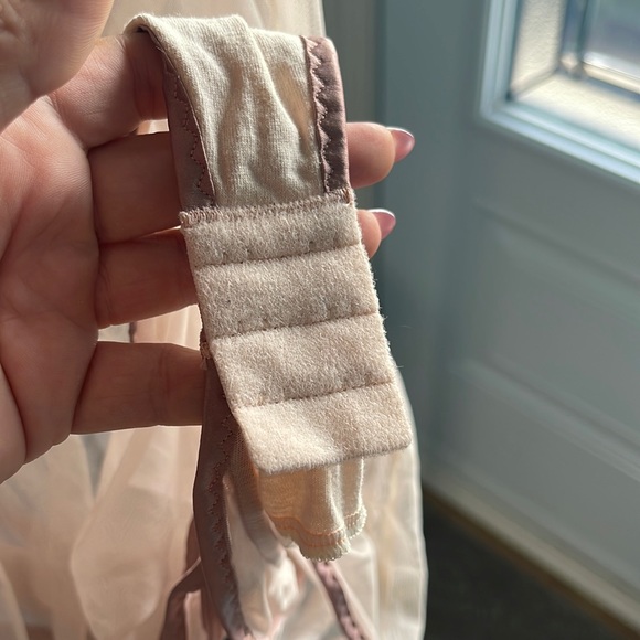 Marie Mur Pink Bodysuit, Size L, Excellent Condition - Picture 5 of 5